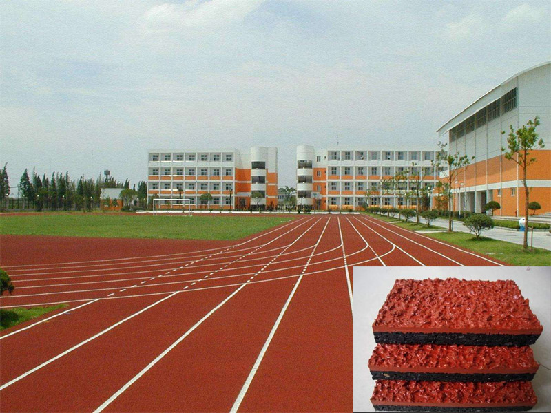 复合型塑胶跑道场地实拍